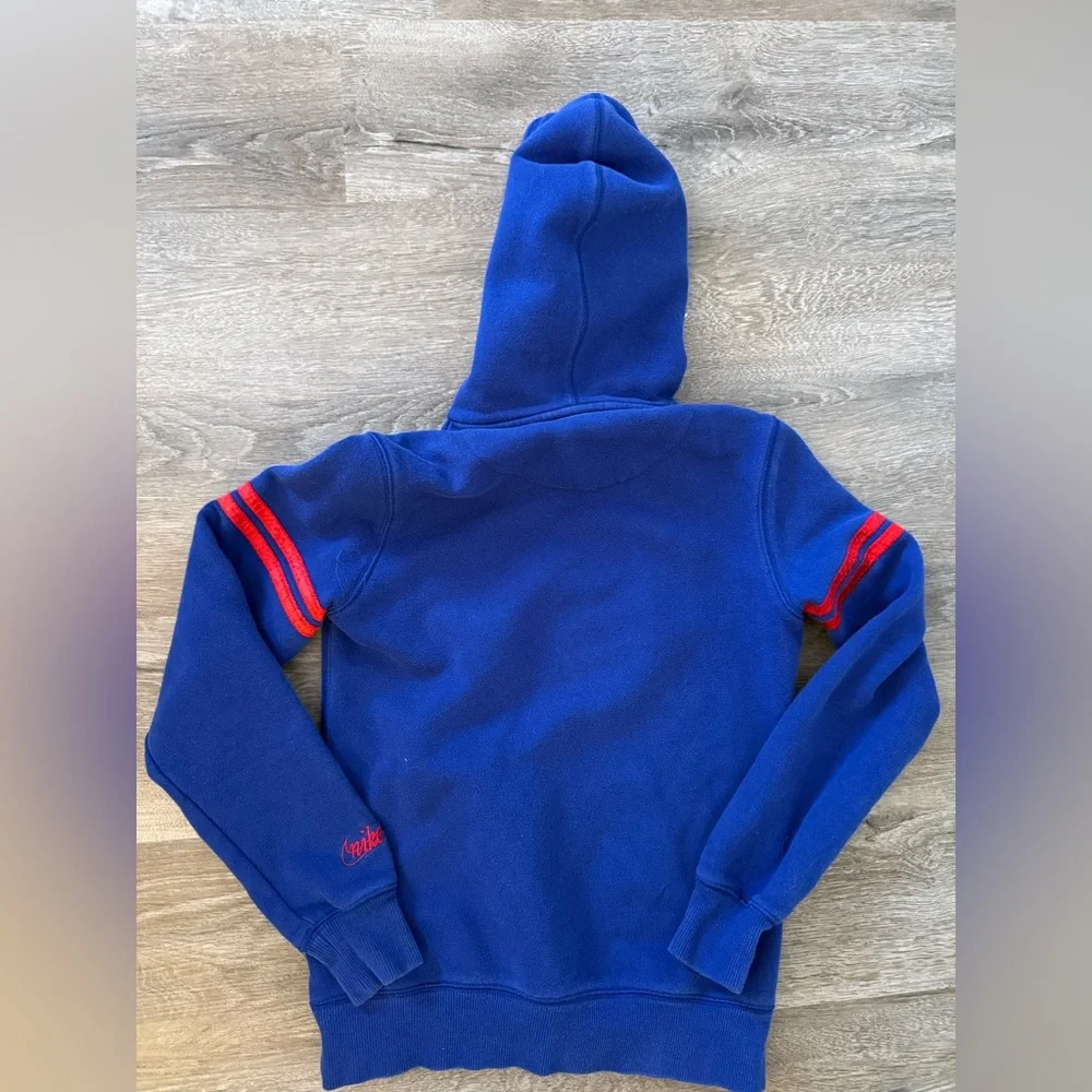 Nike Adult SM Cubs hoodie. Cooperstown collection. Great condition.